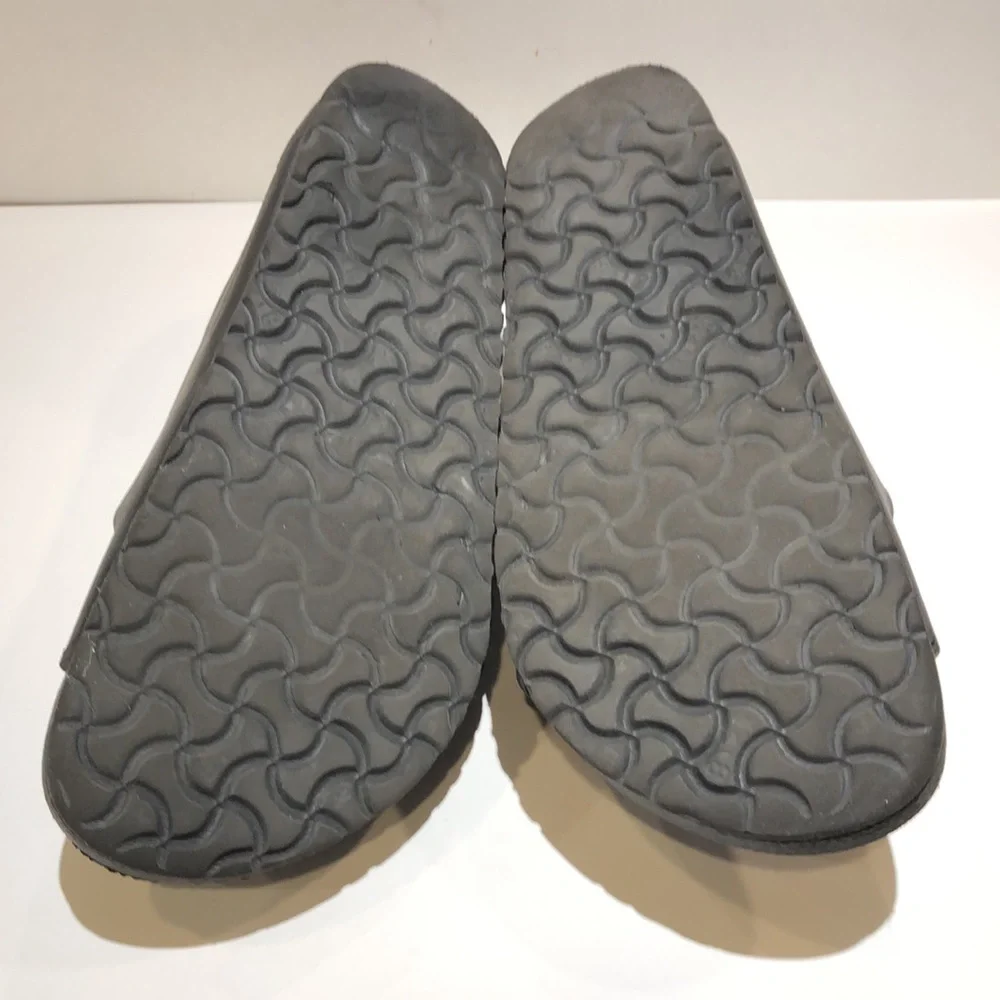 Men’s Black Rubber Birkenstock Sandals, Size 44 - Picture 6 of 8
